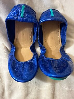 Tieks Blue Patent Ballet Flats with Teal Strip